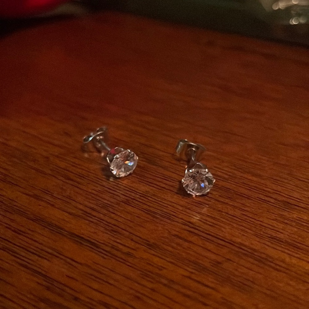 5 pairs of silver stainless steel earrings